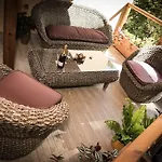 Hotel Saint Nedelya 3*