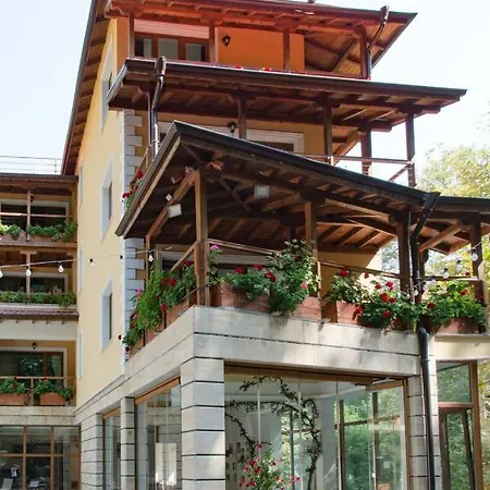 Saint Nedelya Hotel 3*